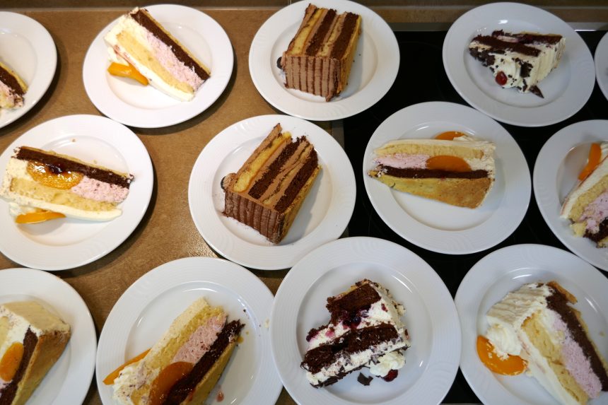 14.10. / 14.30 Uhr / Tortenvielfalt und Bildershow im Café Agathe